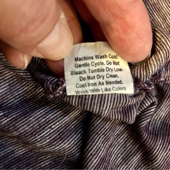 #EVCR Running Wild Hooded Sleeveless Top with Purple and White Stripes size M - Picture 8 of 8